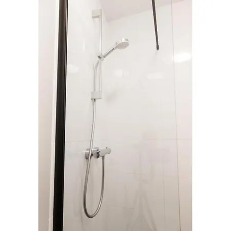 Clean W Wifi Vibrant Location Prázdninový dům *
